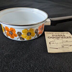 VINTAGE Austria Enamel Cookware Enamelware Sauce Pan